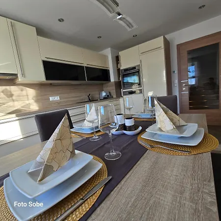 Bergblick- Techelsberg Holiday home *