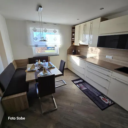 Bergblick- Techelsberg Ferienhaus